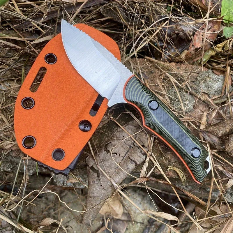 Self-defense EDC with Sheath Knives